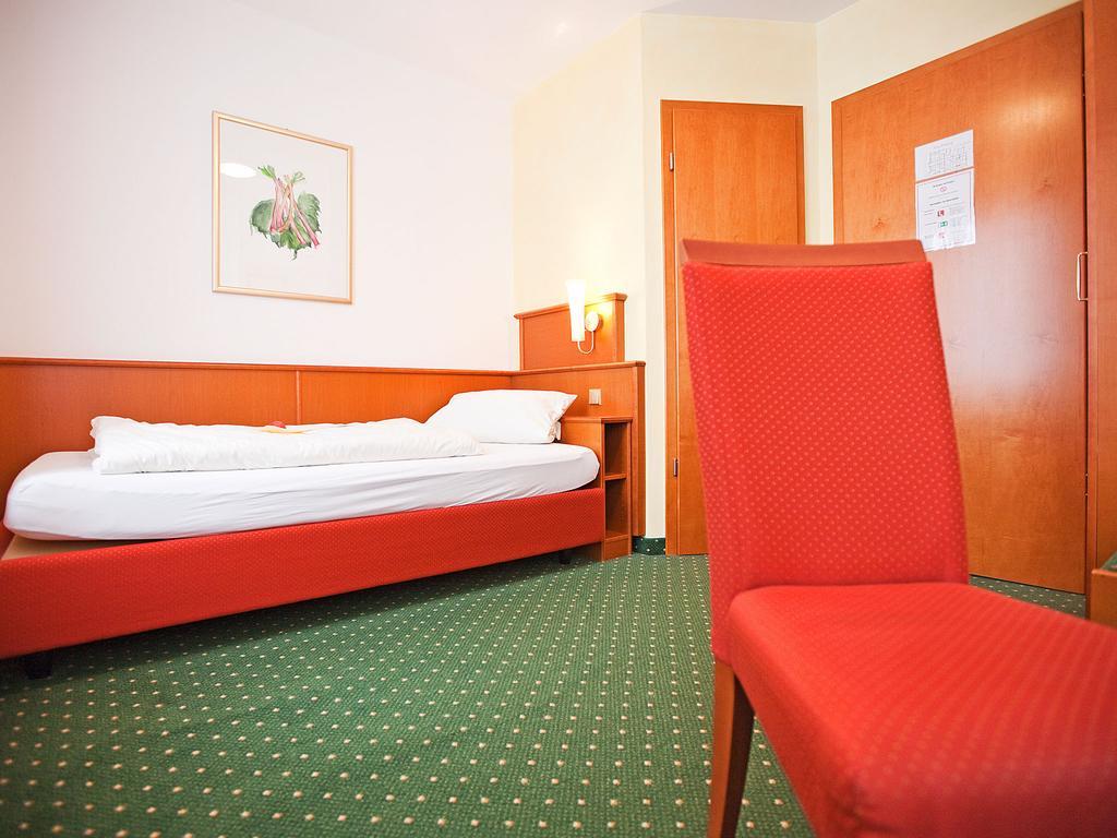 Widmann'S Loewen Hotel Konigsbronn Phòng bức ảnh