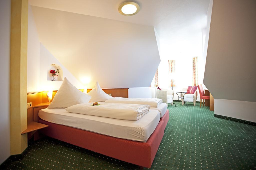 Widmann'S Loewen Hotel Konigsbronn Phòng bức ảnh